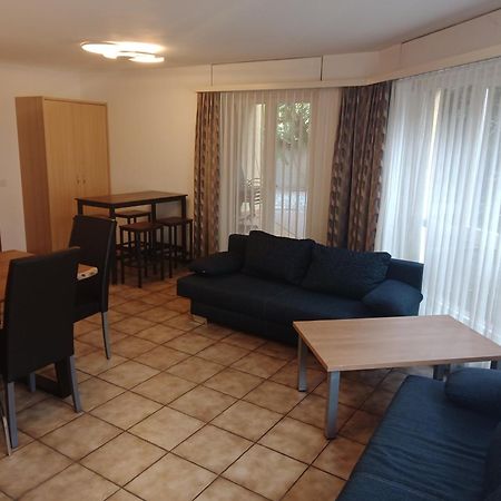 Apart Holidays - Residenza Flora โลการ์โน ภายนอก รูปภาพ